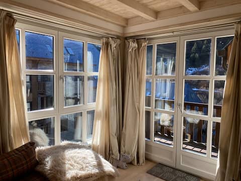 Popular Airbnb listing: Val de Ruda Apartment / Baqueira 1500 in Naut Aran