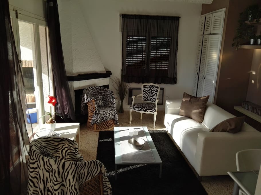 Living room with wardrobe
