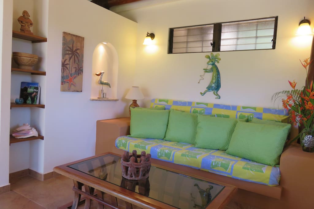 Livingroom area with sofabed