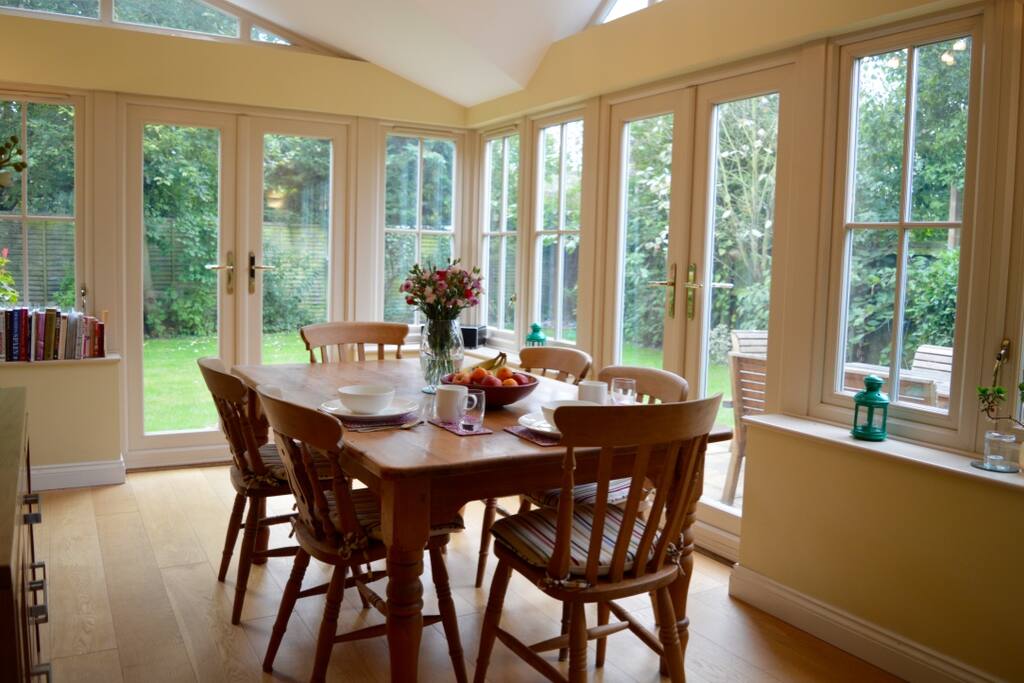 Orangery dining room ready for breakfast