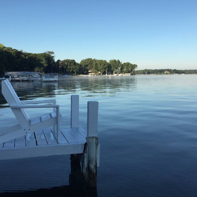 Lake frontage with Private Pier