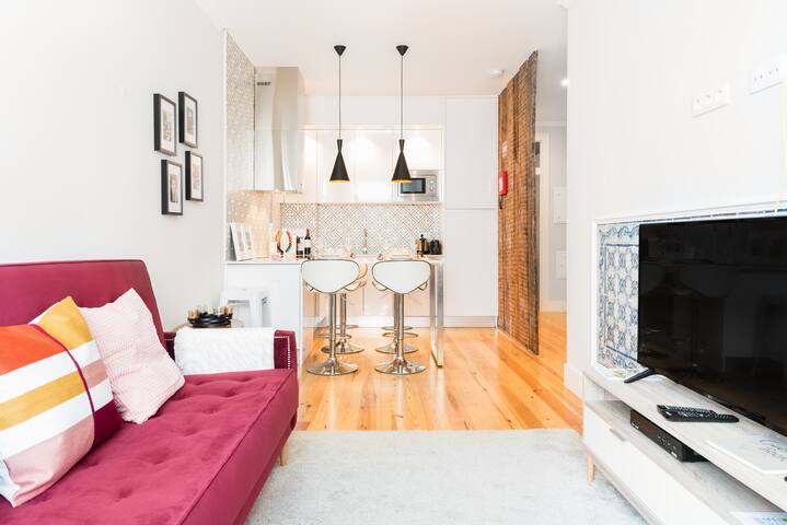 I I I Dto-Augusta Street City Center Third Right