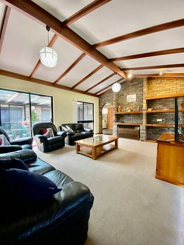 Absolute Beachfront Villa! gallery image 2