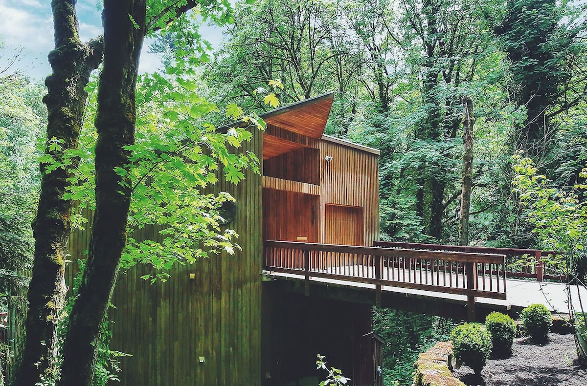 Treehouse Airbnbs in Oregon