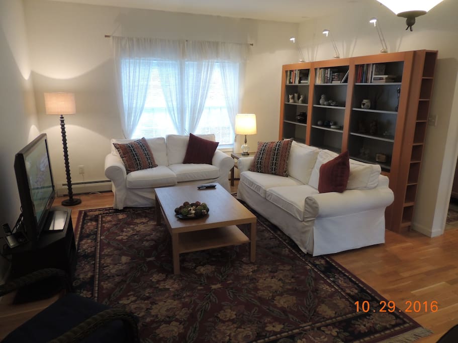 Lounge area with TV