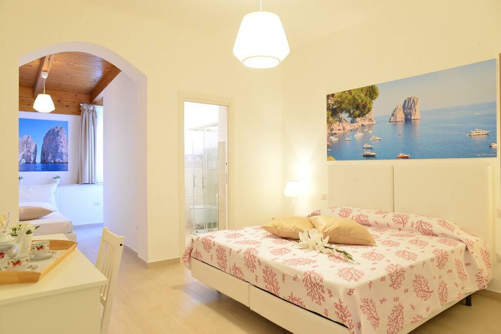 Room Capri