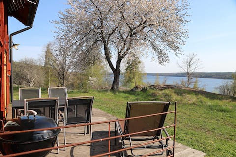 Top Airbnb: Cozy accommodation in a scenic location near the sea in Västervik