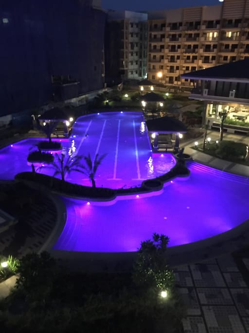 Lighted swimming pool, availble until 9pm