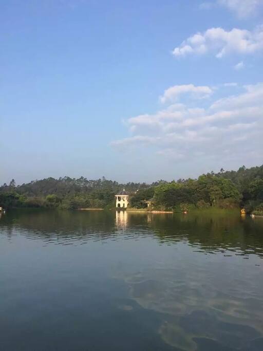 恒大中心湖