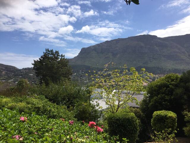Beautiful holiday house in Hout Bay