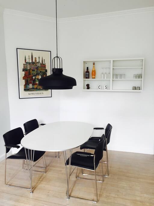 Dinner table, living room