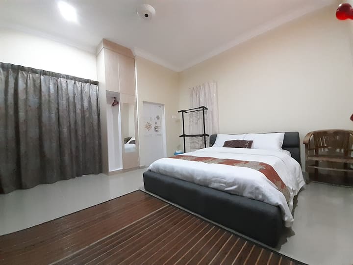 Čisto i uredno. Nastojte da se osjećate kao kod kuće. Udobno u svakom trenutku.