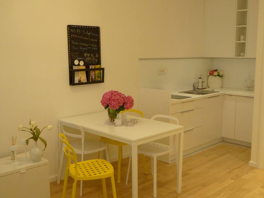 Dinning room and kitchen - Tulip