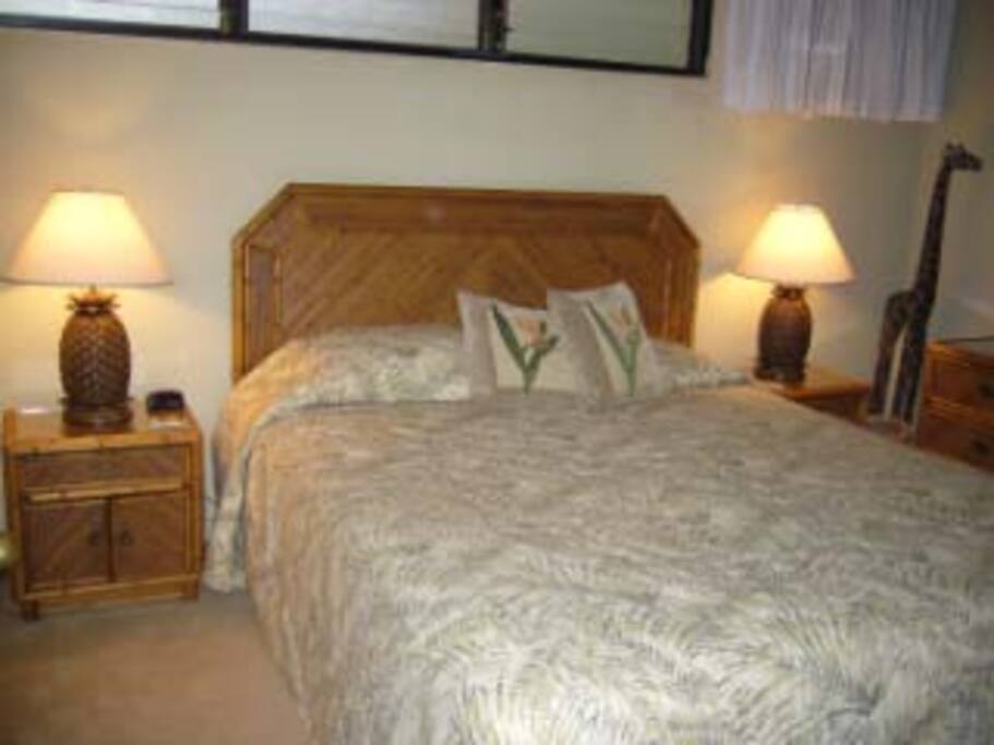 KING BED IN BEDROOM