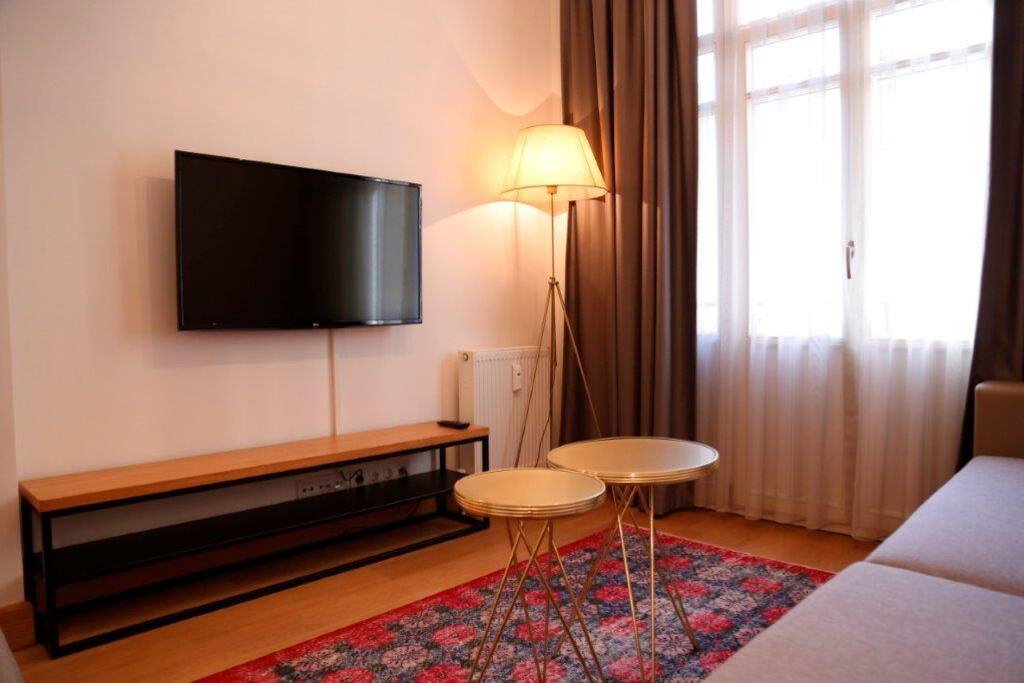 Tv Unit