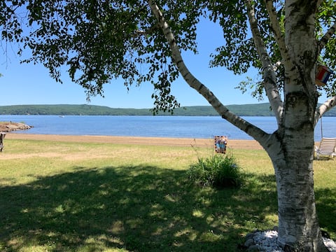 MAGIC IN LAKE GEORGE, HAGUE NY