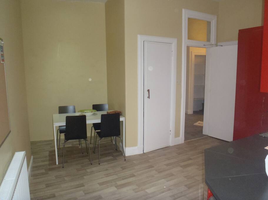 Kitchen Dining Area
