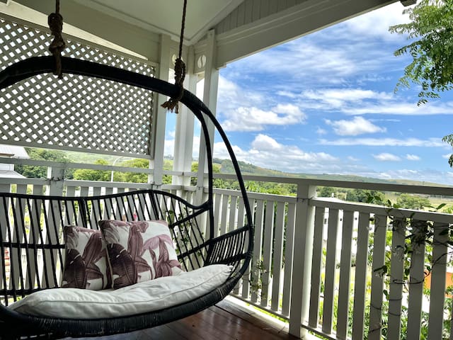 The Meadows, Bangalow