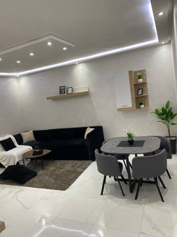 Entire home with 1 bedrooms in Fez - appart luxueux sécurisé climatisé avec parking