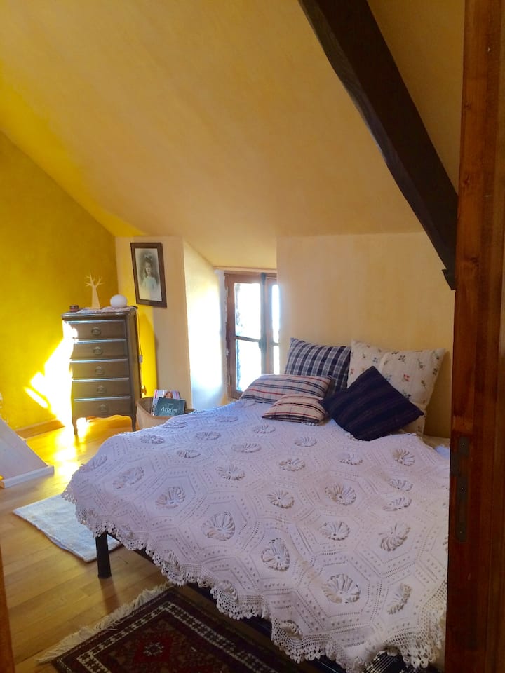 upstairs bedroom #2 with mezzanine
(child-proofing latch on low window)