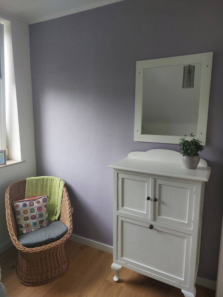 ที่นั่งในห้อง (สำหรับเด็ก)