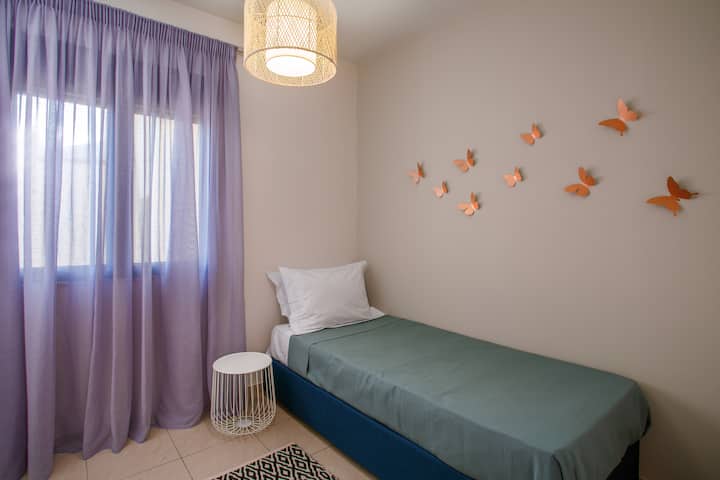 غرفة النوم 2