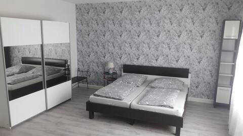 Modern guest apartment in quiet location