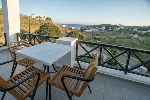 Seaview apartment , 5min to the beach