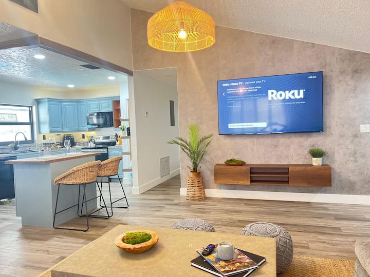 Boho House - Sunrise, FL