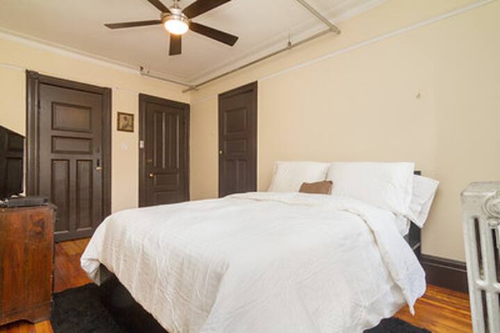 4 bedroom duplex. gallery image 5