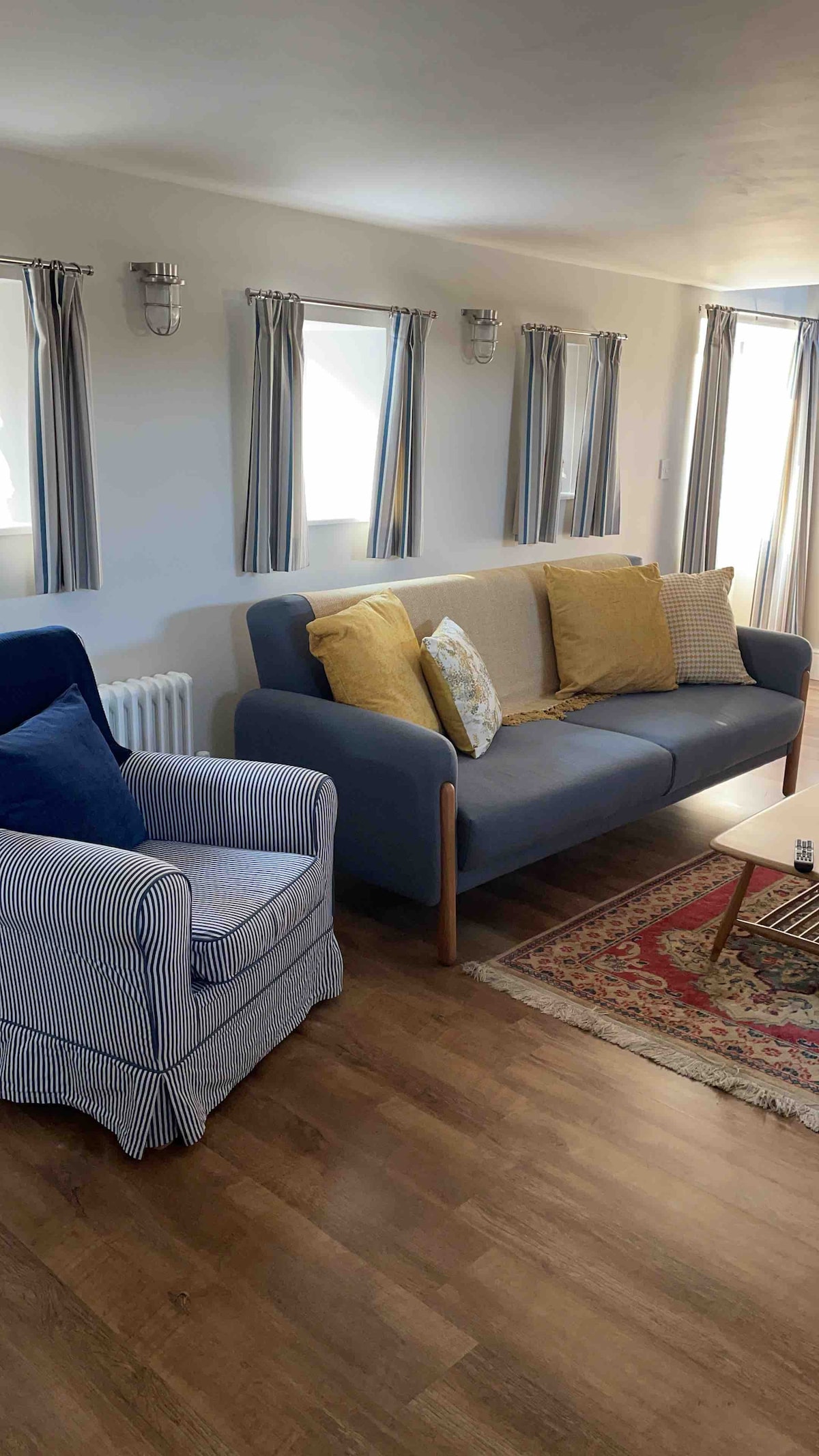 Top Airbnb: Wood Park Stables, Millbrook, Cornwall. Waterside in Maker With Rame