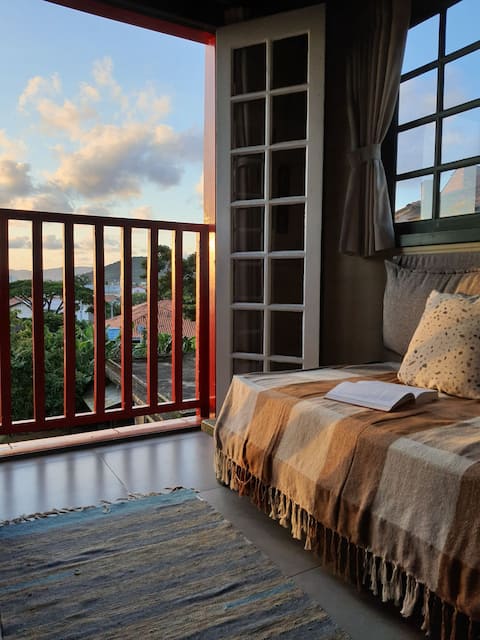 Anúncio popular: Loft 1 on the trail of the paradisiacal Gravatá beach em Laguna