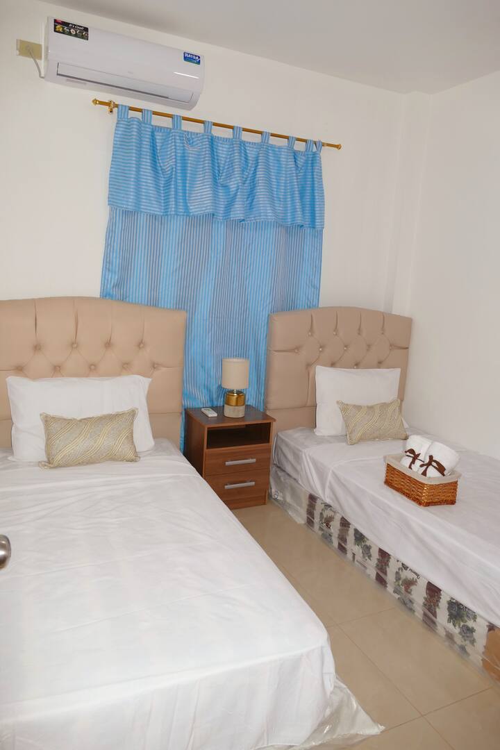 Bedroom N° 3 With 2 single beds with orthopedic mattress