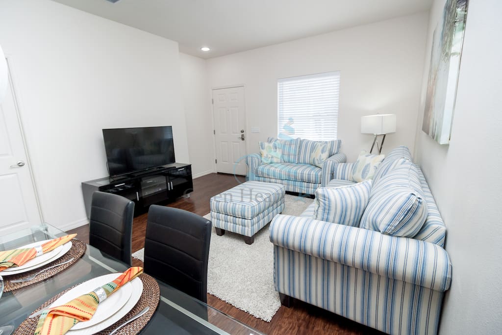 Living Room/ Dining Table