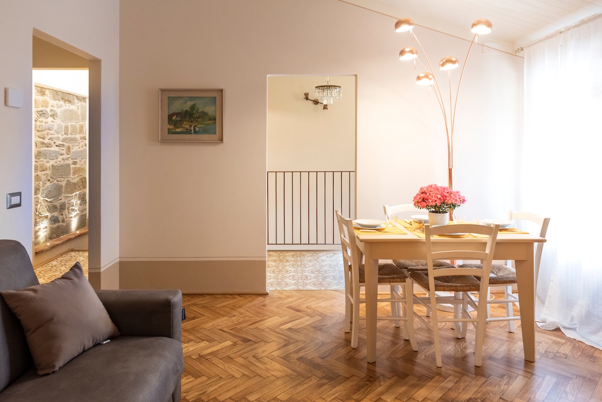 Popular Airbnb listing: "Borgo Sant'Andrea al Pozzo"  in Ancient Abbey in Castiglion Fiorentino