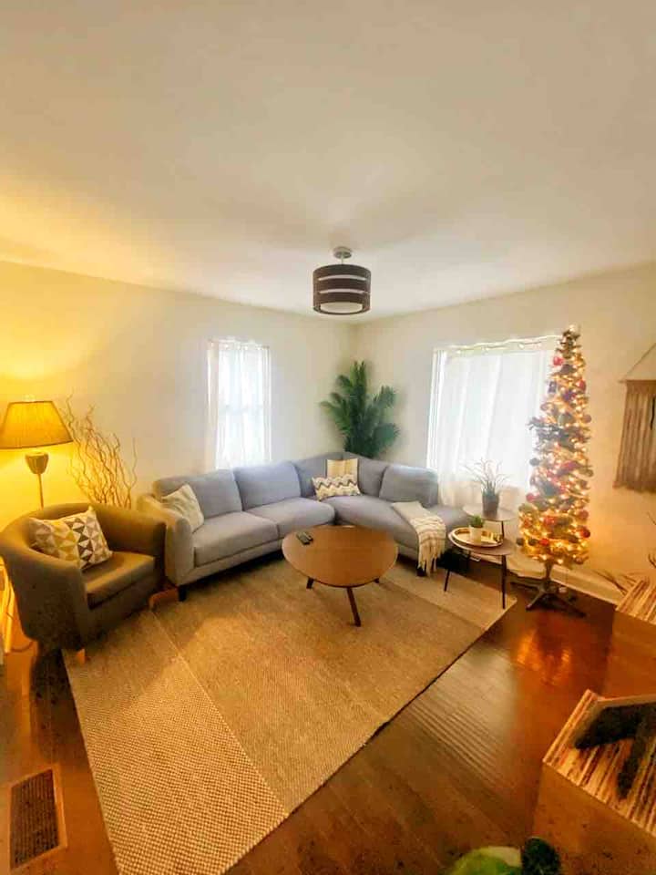 The Merlot Cottage - Youngstown