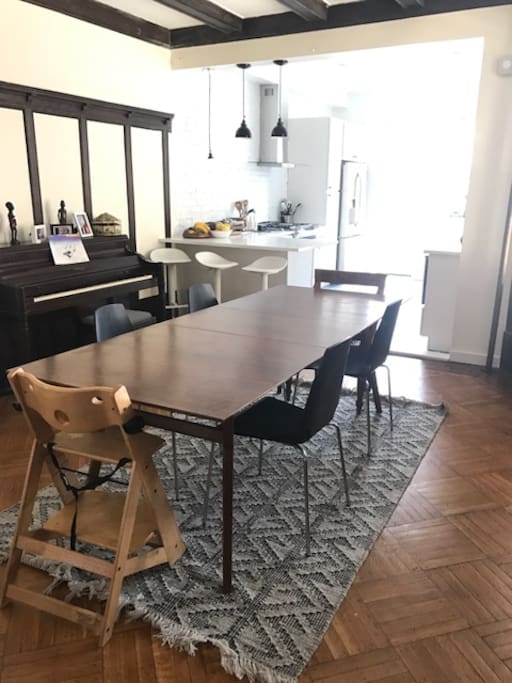 Dining room table seats 8-10
