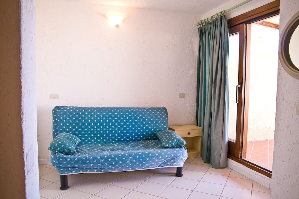 Camera con divano letto