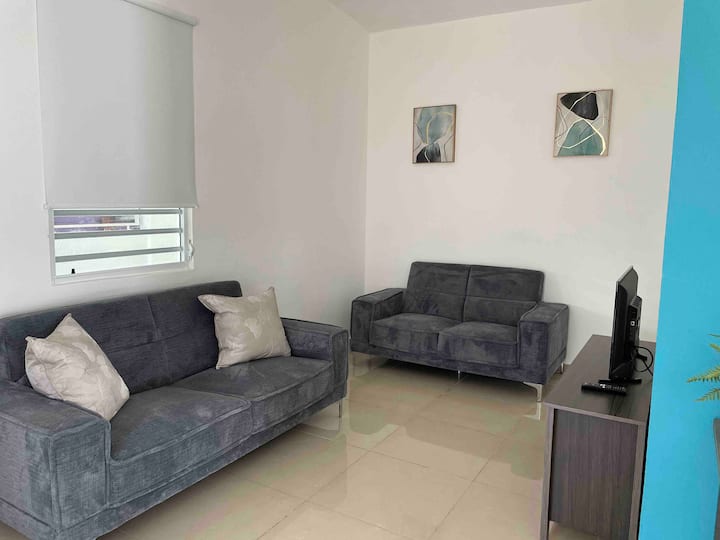 New And Central House Free Wifi & Netflix - Puerto Rico