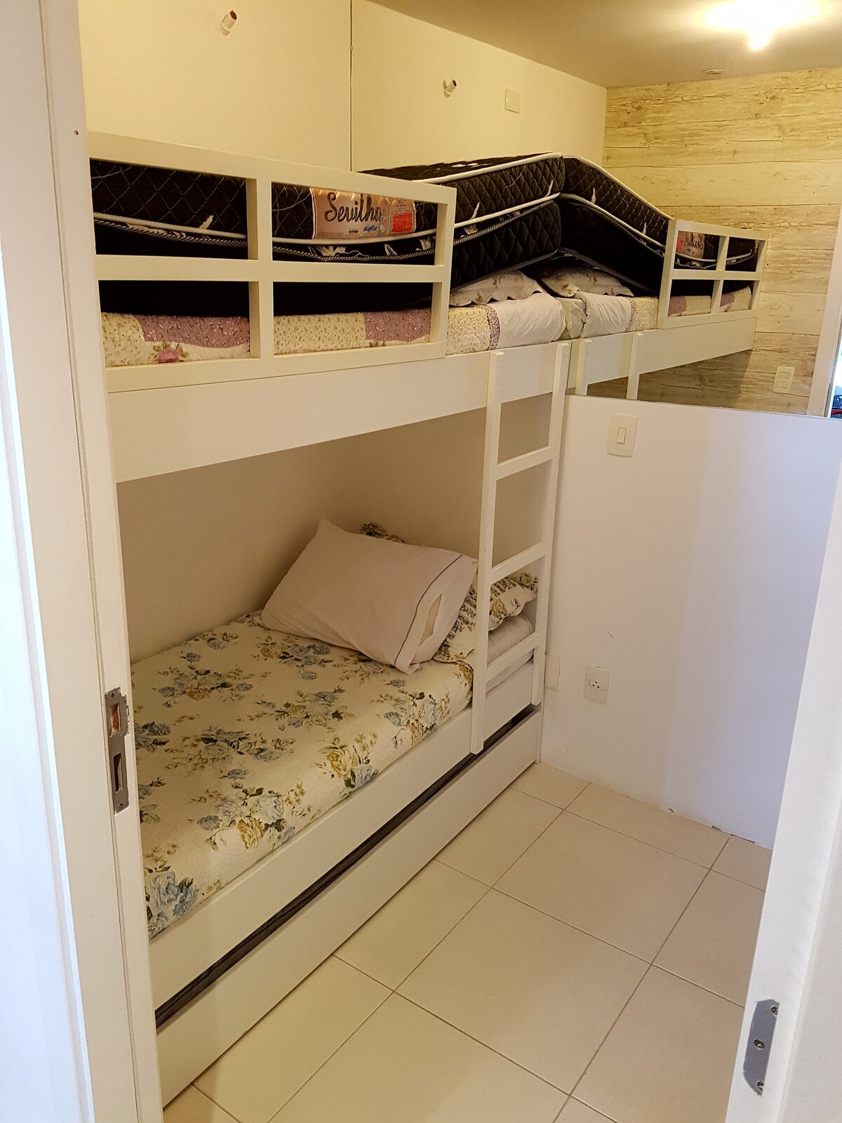 Აპარტამენტი 3 (ტრელიშე)