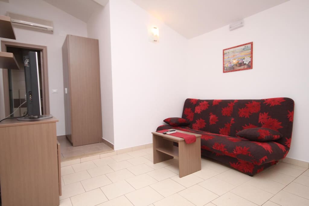 Living room, Surface: 11 m²