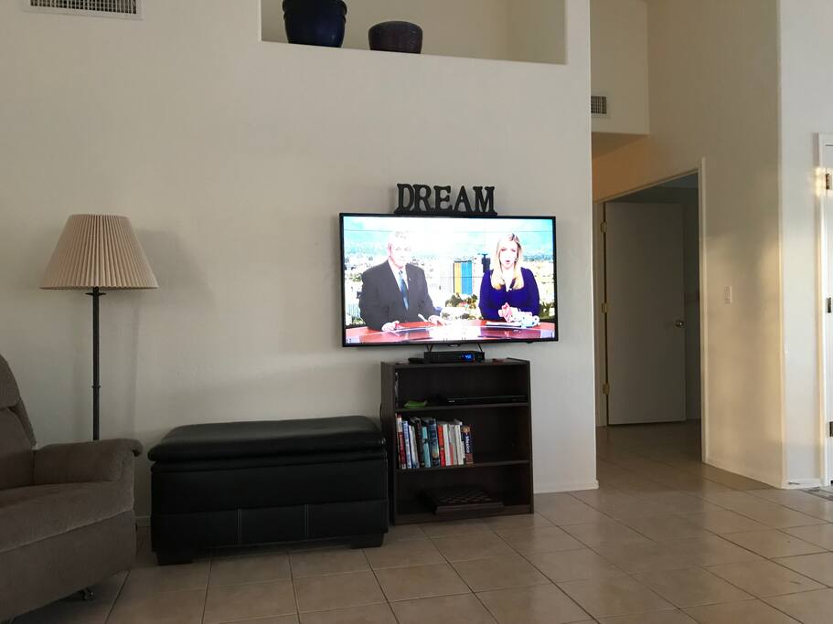 TV with cable and internet
