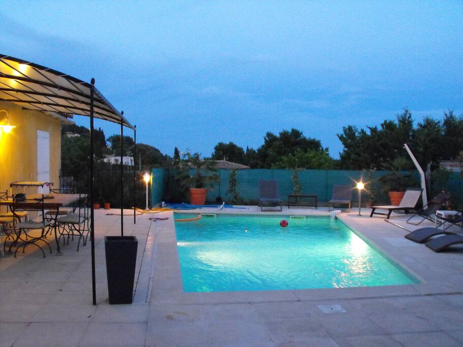 Piscine de nuit