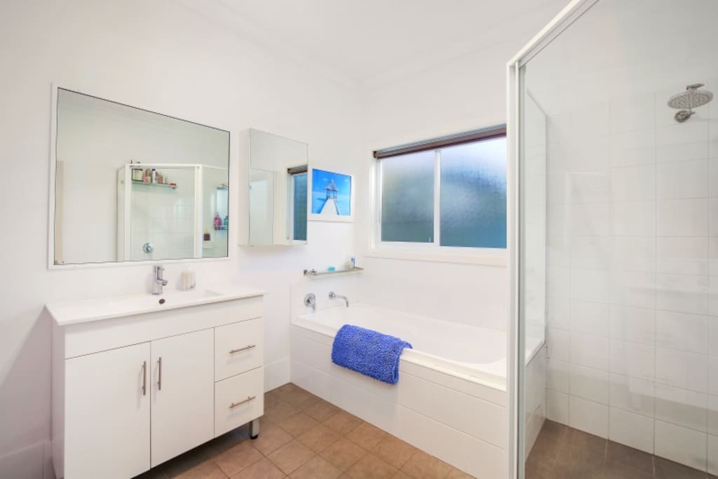Main Bathroom
