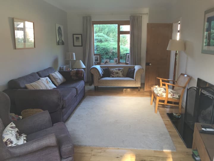 Beautiful spacious village home