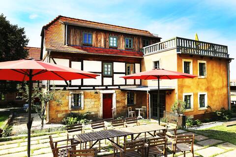 Exclusive 4-star holiday home for 8-12 people