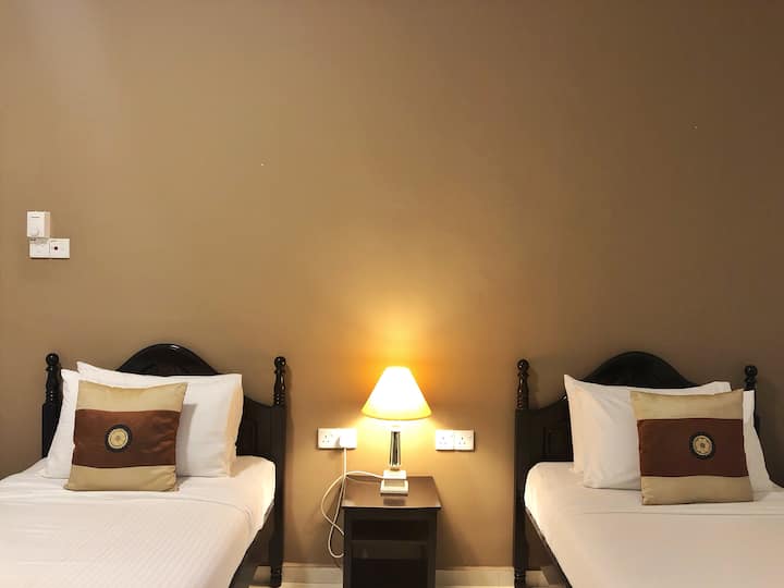 Twin Bedroom Suite |The Bliss Malacca [2 Pax]