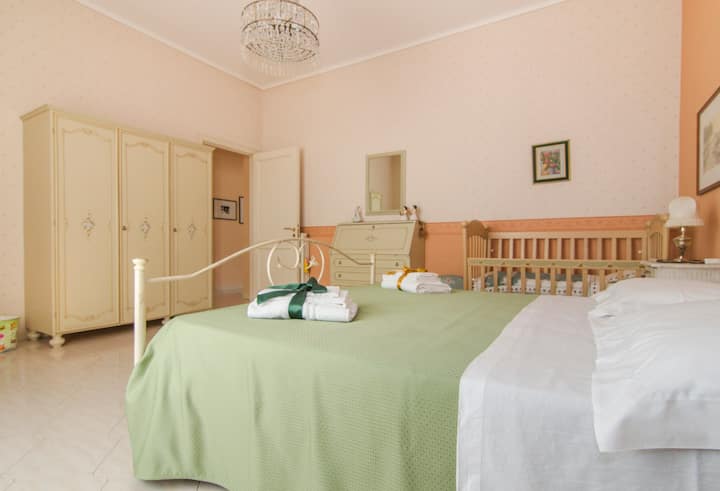 Dormitorio 2 doble +  individual + cuna