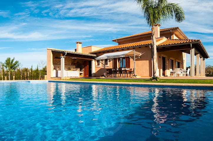 New Villa in Can Picafort