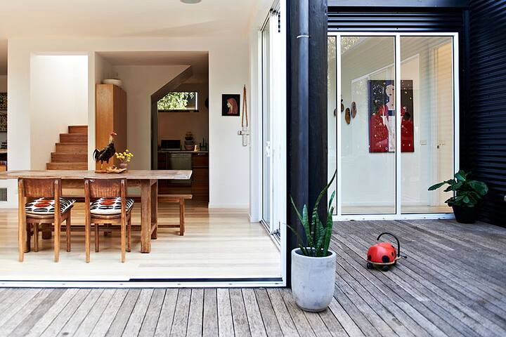 Coastal Barn on the Surf Coast seen in Real Living gallery image 4